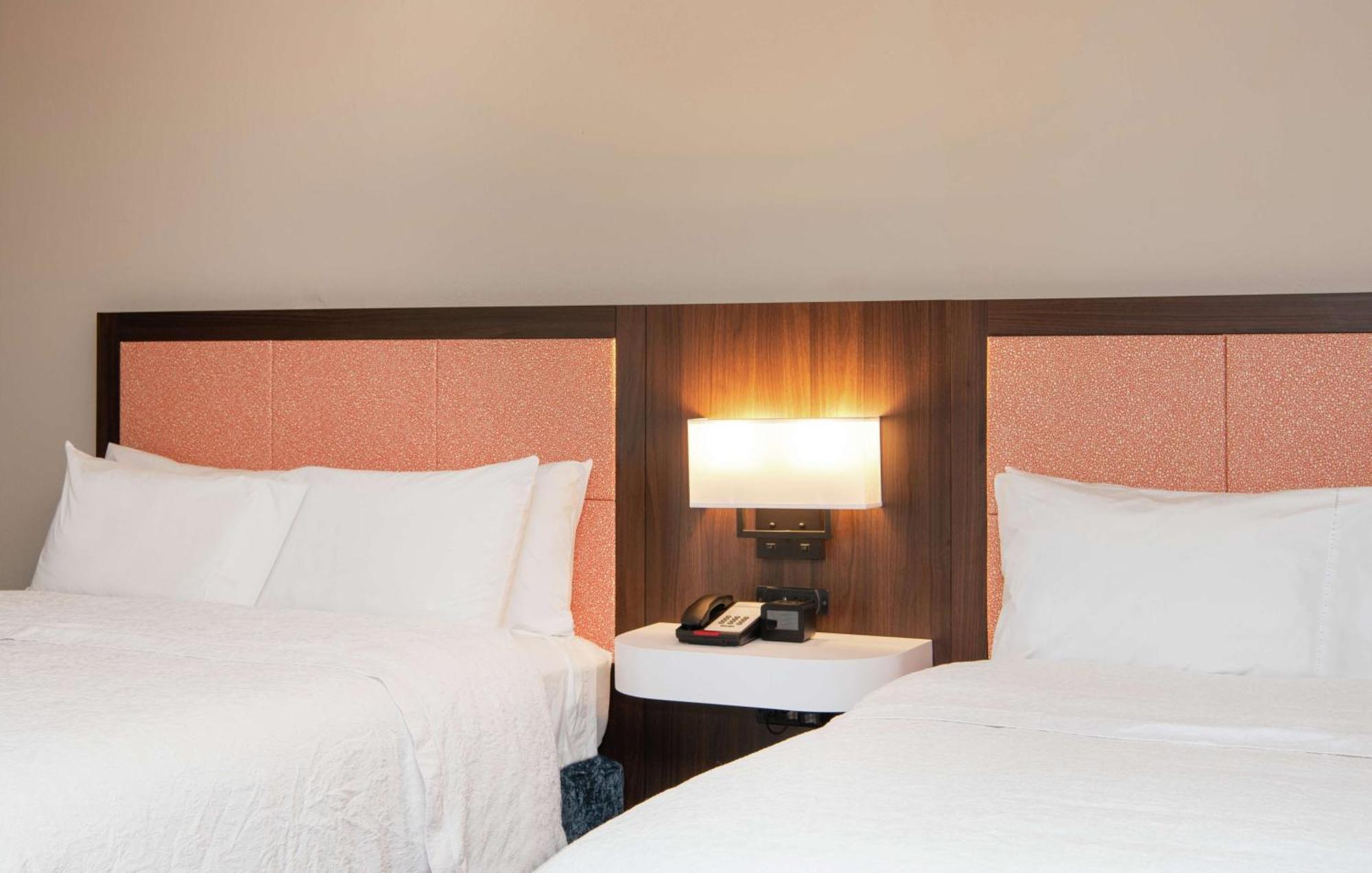 Hampton Inn Cleveland-Solon Εξωτερικό φωτογραφία